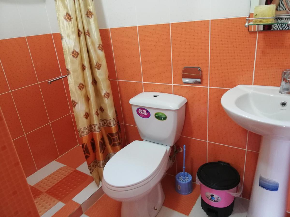 Aparthotel Na Abovyana 7 New Athos Bagian luar foto